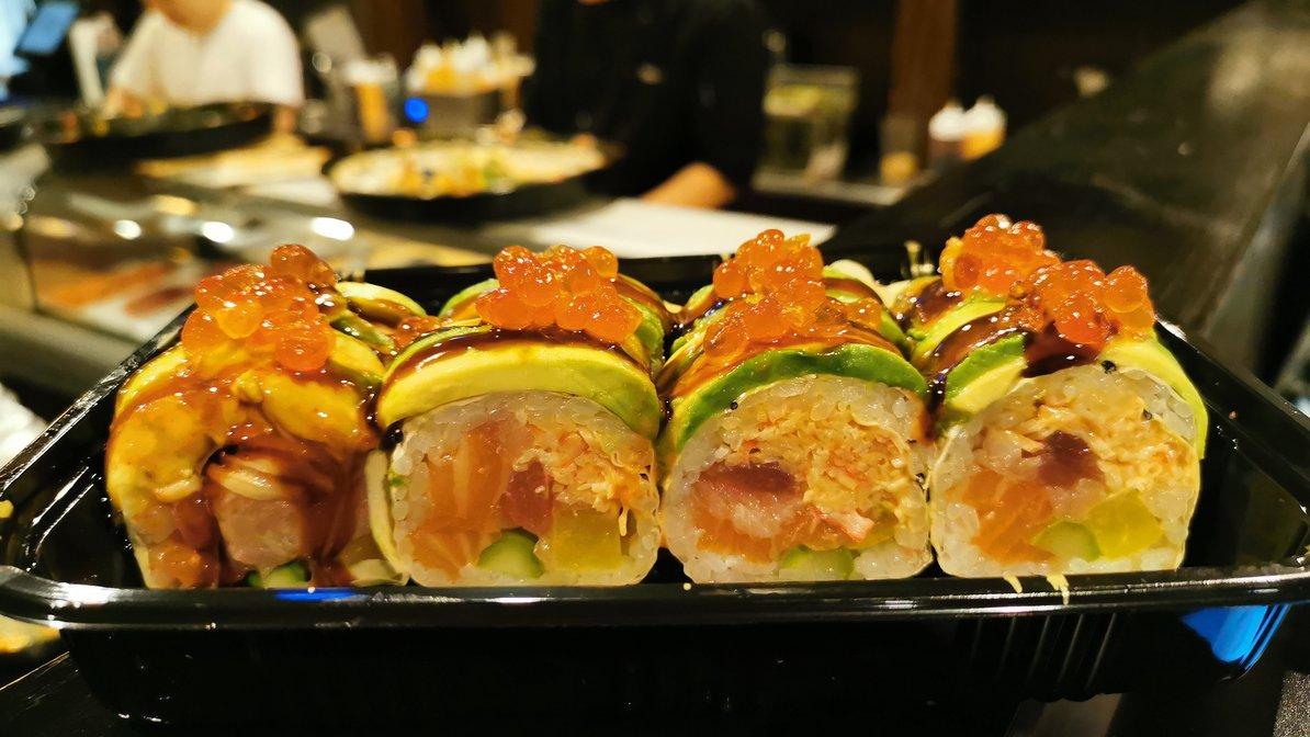 Order Spring Blossom Roll food online from Ginza Japanese Cuisine store, Wethersfield on bringmethat.com