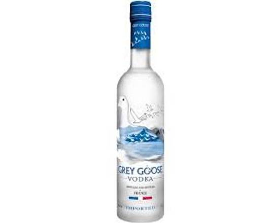 Order Grey Goose, 375mL vodka (40.0% ABV) food online from Pit Stop Liquor Mart store, El Monte on bringmethat.com