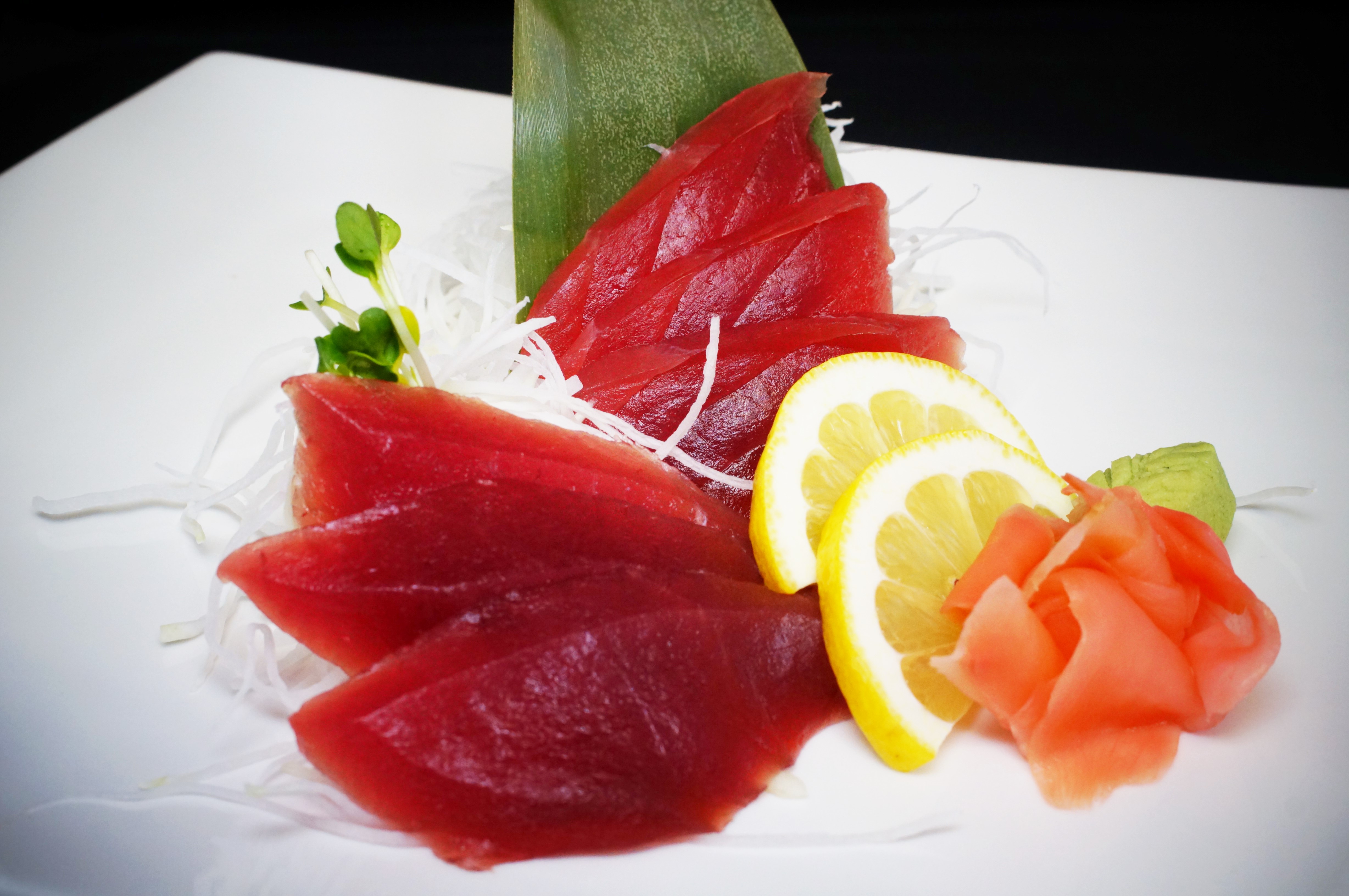Order Tuna Sashimi food online from Sakura Sushi And Grill store, Albuquerque on bringmethat.com