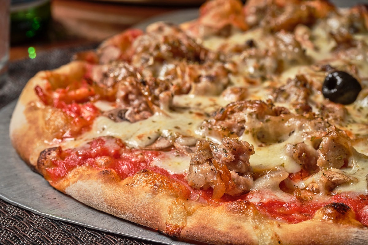 Order Sausage, Mushroom & Onions food online from Bertucci's store, Plymouth Meeting on bringmethat.com