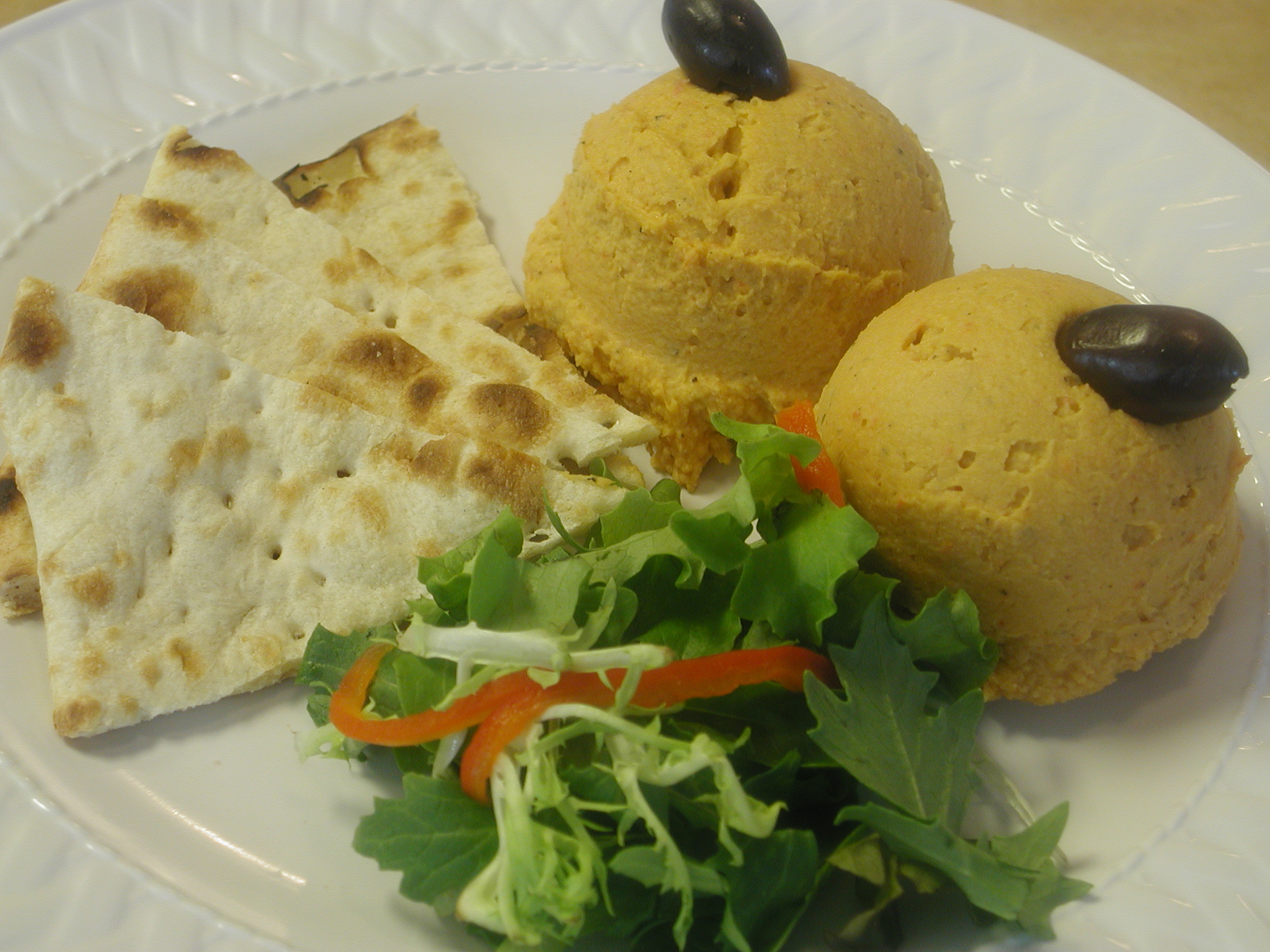 Order Red Pepper Hummus food online from Sorrento Grill store, Herndon on bringmethat.com