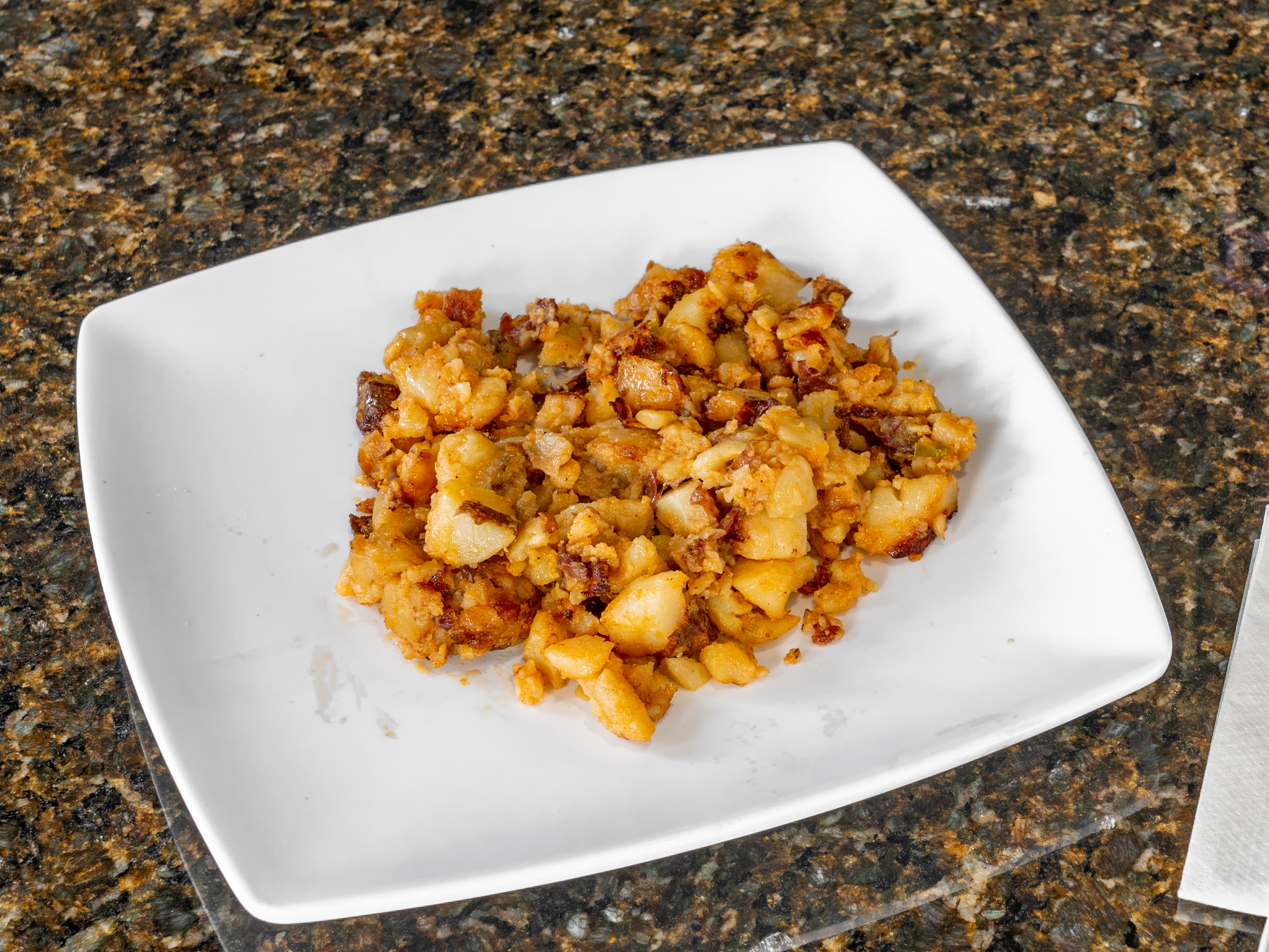 Order Home Fries food online from Vic Deli store, Mohegan Lake on bringmethat.com