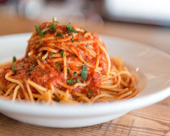 Order Spaghetti with House-made Marinara food online from Giordano'S store, Kenosha on bringmethat.com