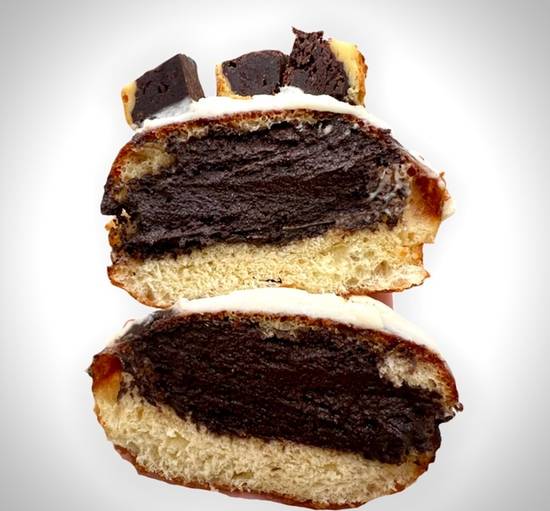 Order Cheesecake Brownie Brioche Bar food online from Union Square Donuts store, Brookline on bringmethat.com