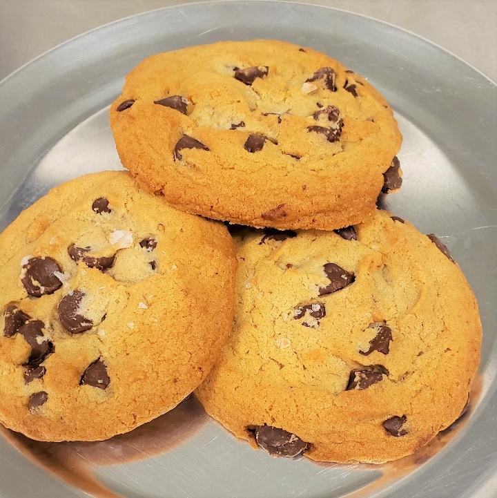Order chocolate chip cookies food online from Make Pizza+Salad store, San Diego on bringmethat.com