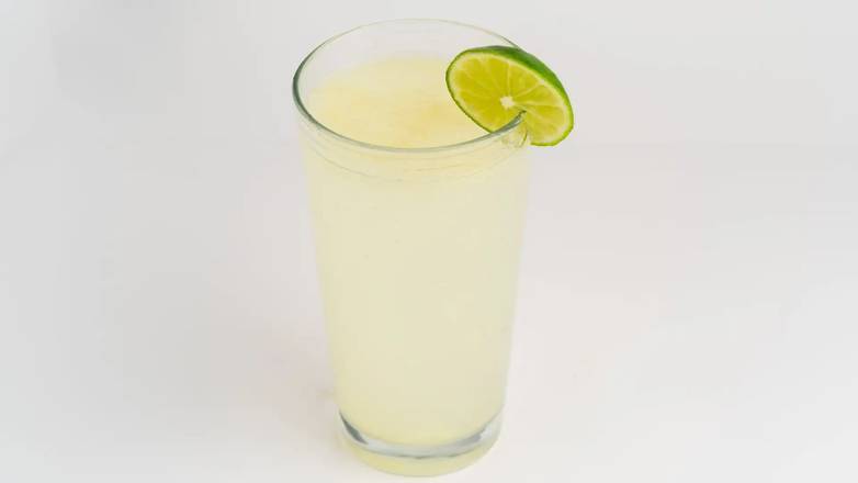 Order Soda Lemonade (Fresh) food online from La Maison De La Reine store, Corte Madera on bringmethat.com