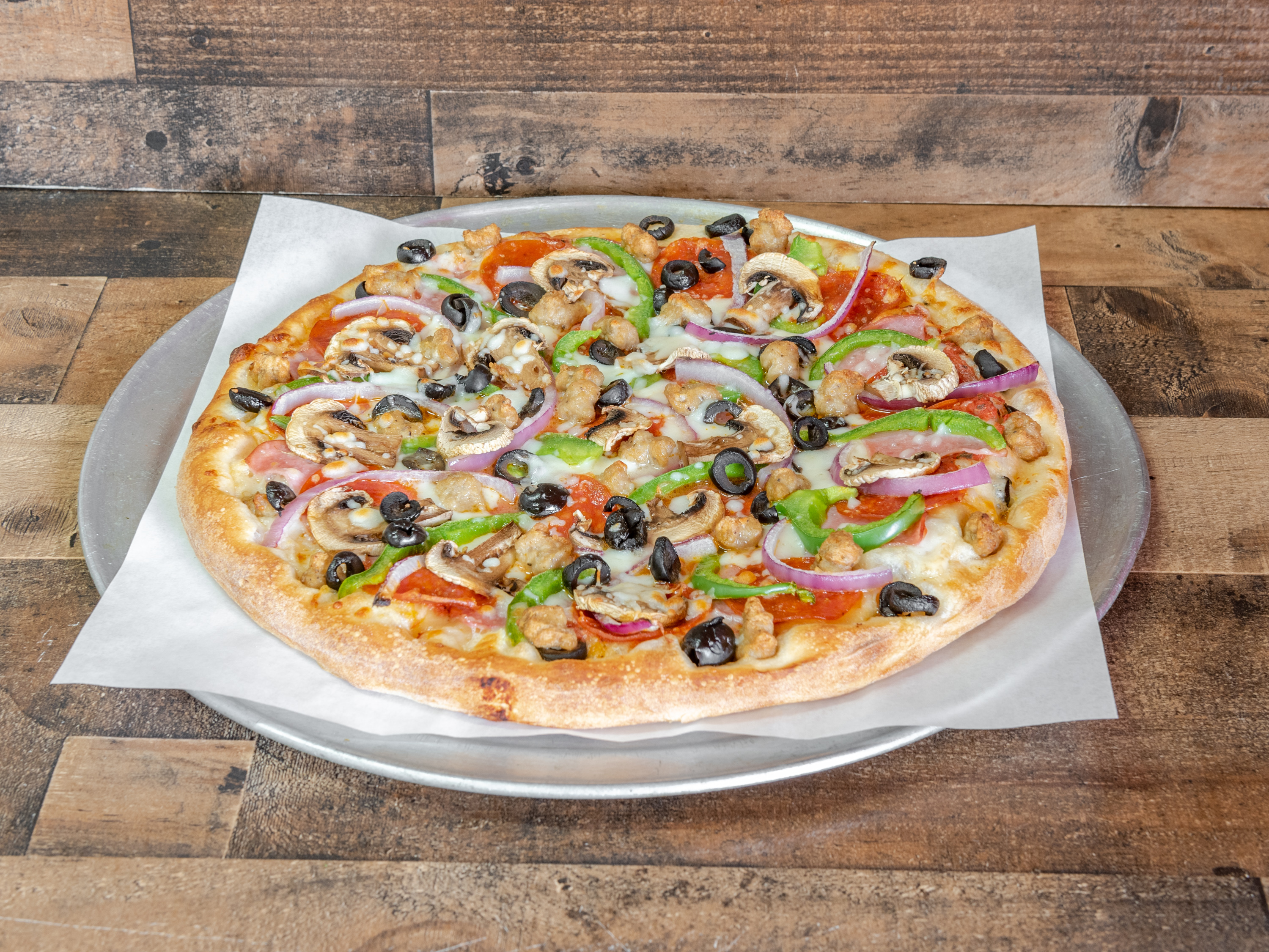Order The Works Pizza food online from New York Giant Pizza store, La Mesa on bringmethat.com