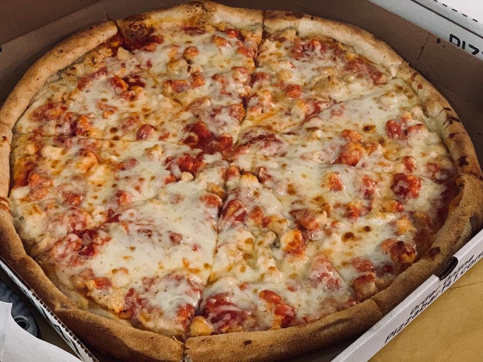 Order Chicken Parmigiana Pizza food online from Pizzabar 141 store, Woodbury on bringmethat.com