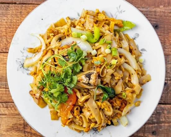 Order Thai Fried Rice food online from Pattaya Thai Express store, Olympia on bringmethat.com