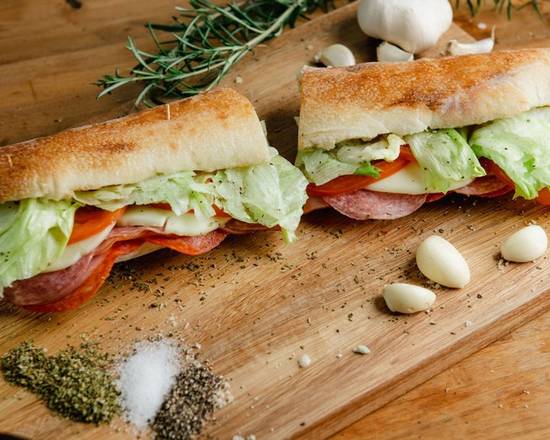 Order 10" Cold Cut Sub food online from Ny Pizzeria store, Chula Vista on bringmethat.com