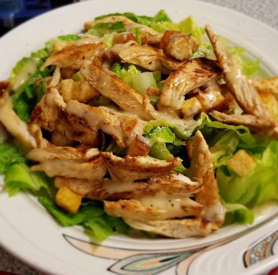 Order Grilled Chicken Salad food online from Nonna's Pizzeria store, Gilbertsville on bringmethat.com