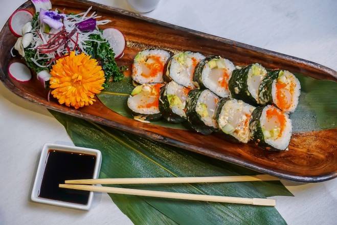 Order DYNAMITE ROLL food online from Sushi Sake store, Key Largo on bringmethat.com