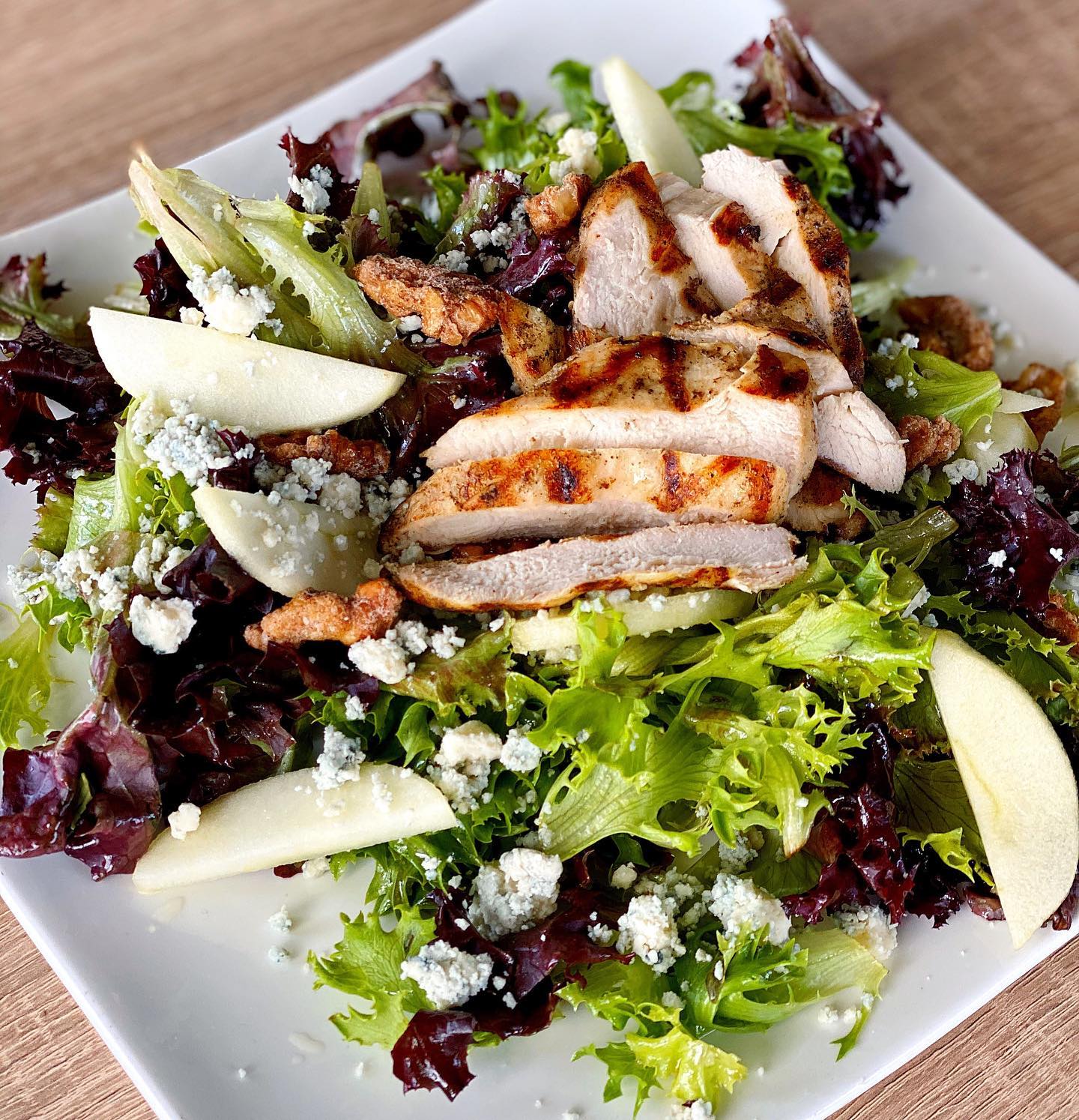 Order Granny Apple Chicken Salad food online from Grill & Tap Room at Shadow Lake store, Penfield on bringmethat.com