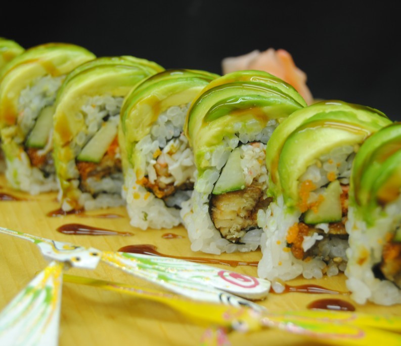 Order Caterpillar Roll food online from Kiraku Ramen & Sushi store, Gardena on bringmethat.com