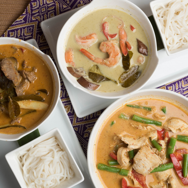 Order Green Curry food online from Spicy shallot store, Elmhurst on bringmethat.com