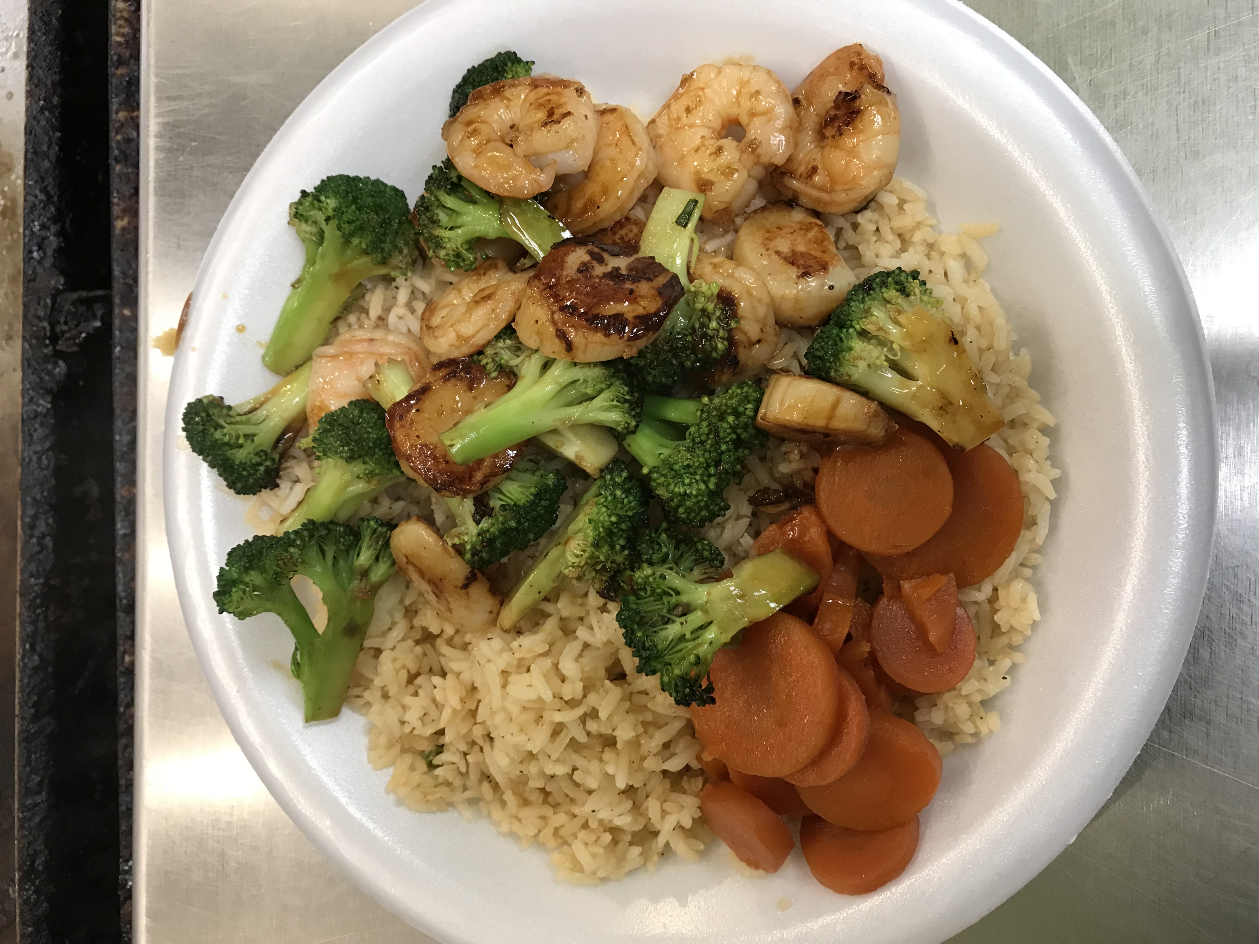 Order Shrimp and Scallops with Broccoli food online from Tokyo Express store, Greensboro on bringmethat.com