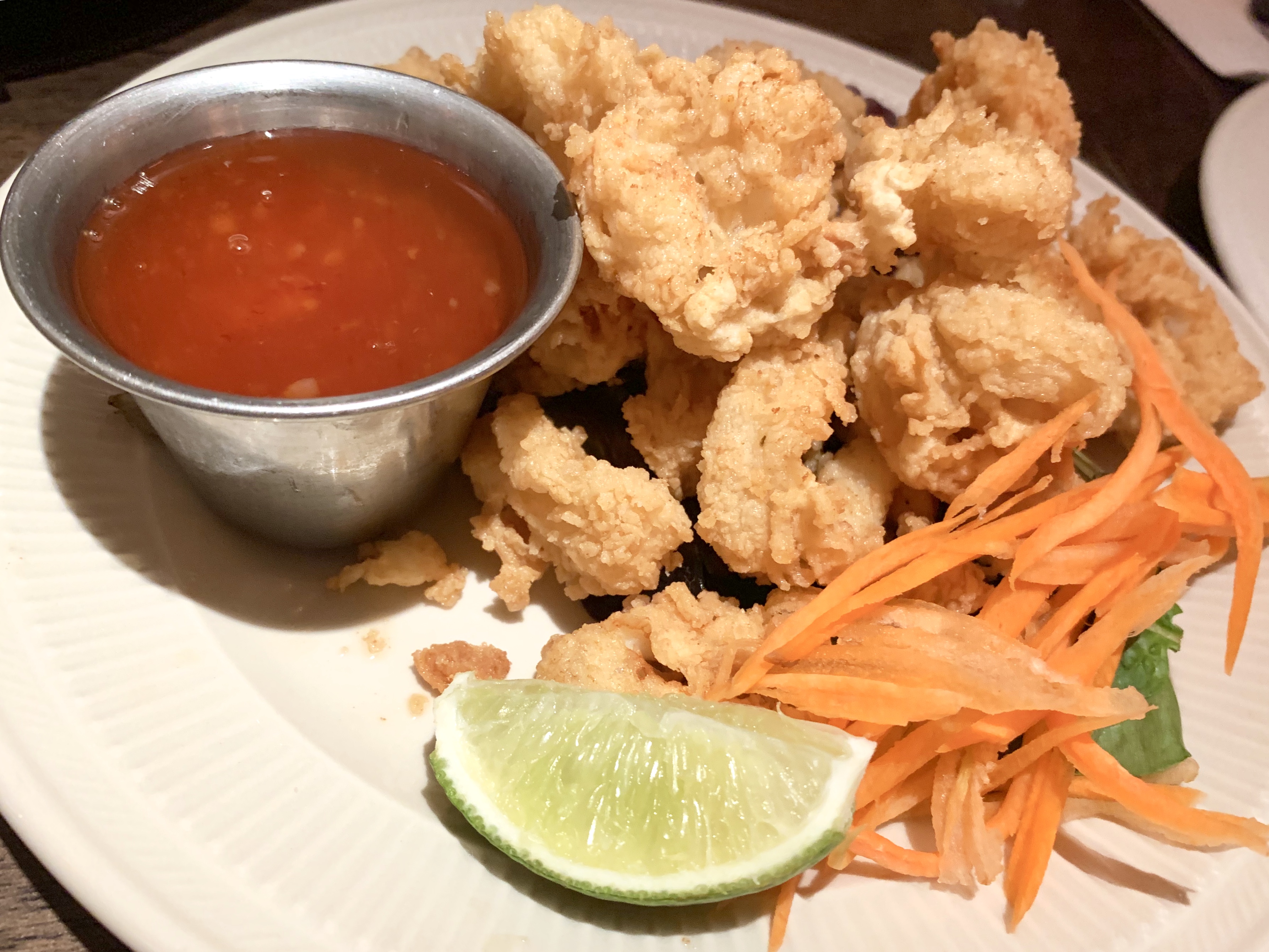 Order Fried Calamari food online from Vera Thai Restaurant store, Sunnyside on bringmethat.com