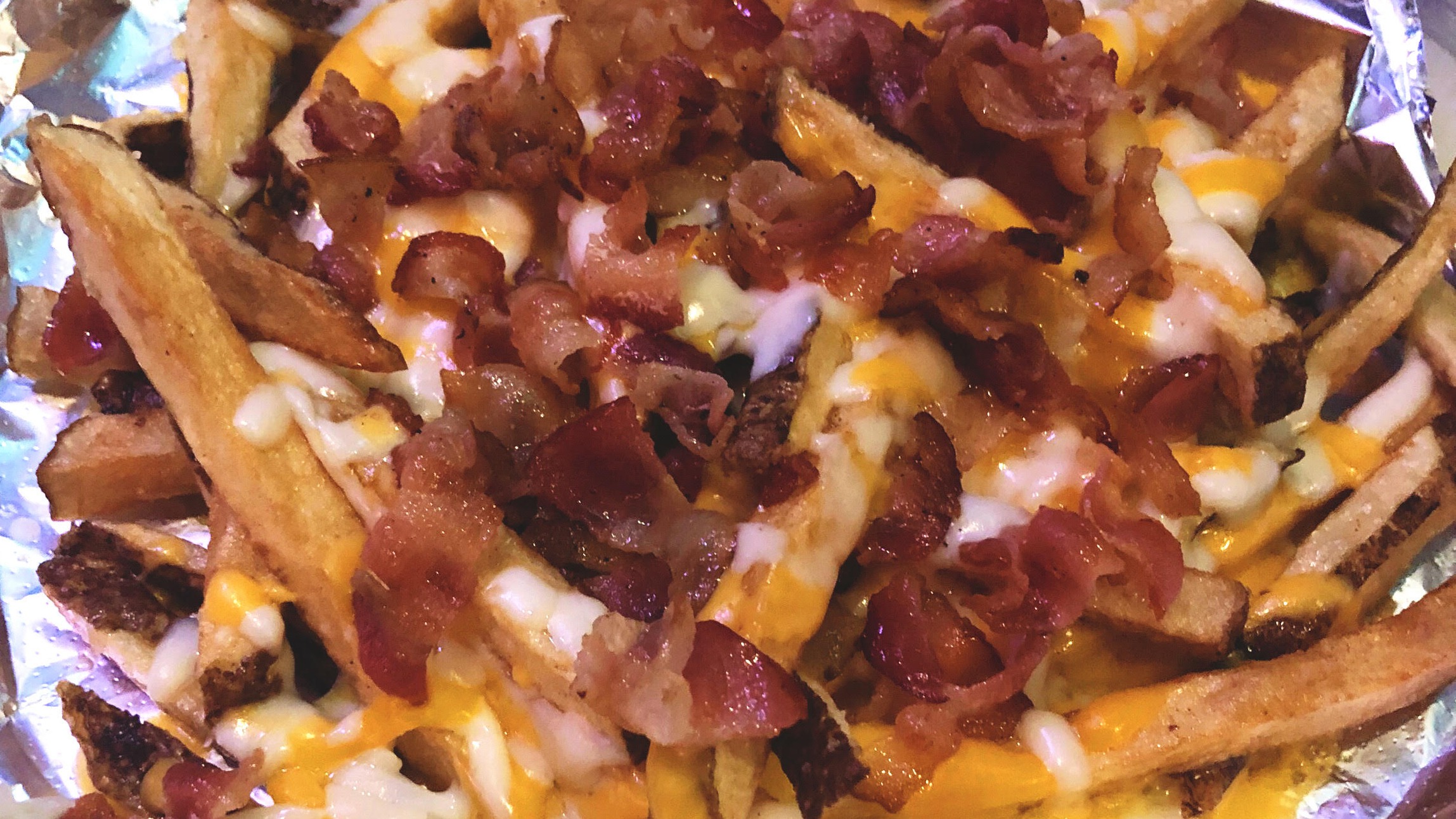 Order Loaded Bacon & Cheese Fries food online from Kenny Tavern store, Cleveland on bringmethat.com