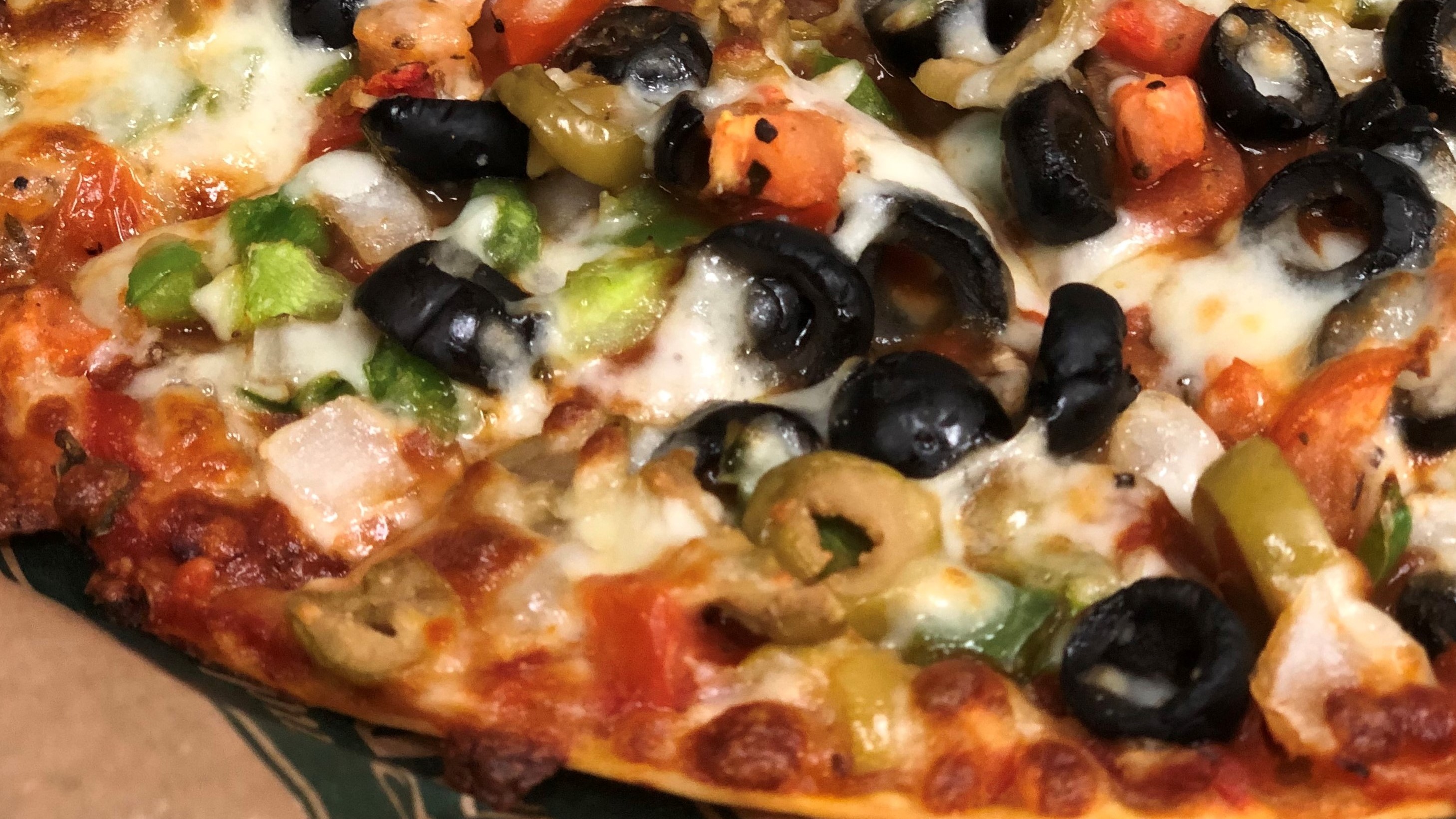 Order Featured Pizza of the Month:  Large Veggie Works food online from Broadway Bar & Pizza store, Rogers on bringmethat.com
