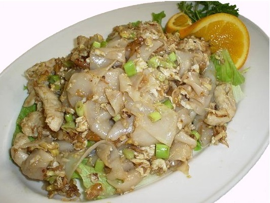 Order 4. Chicken Noodles food online from Thai Original Bbq store, Los Angeles on bringmethat.com