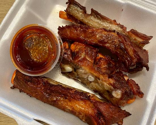 Order 4 Barbecue Ribs  food online from Dragon Boat Charlotte store, Charlotte on bringmethat.com