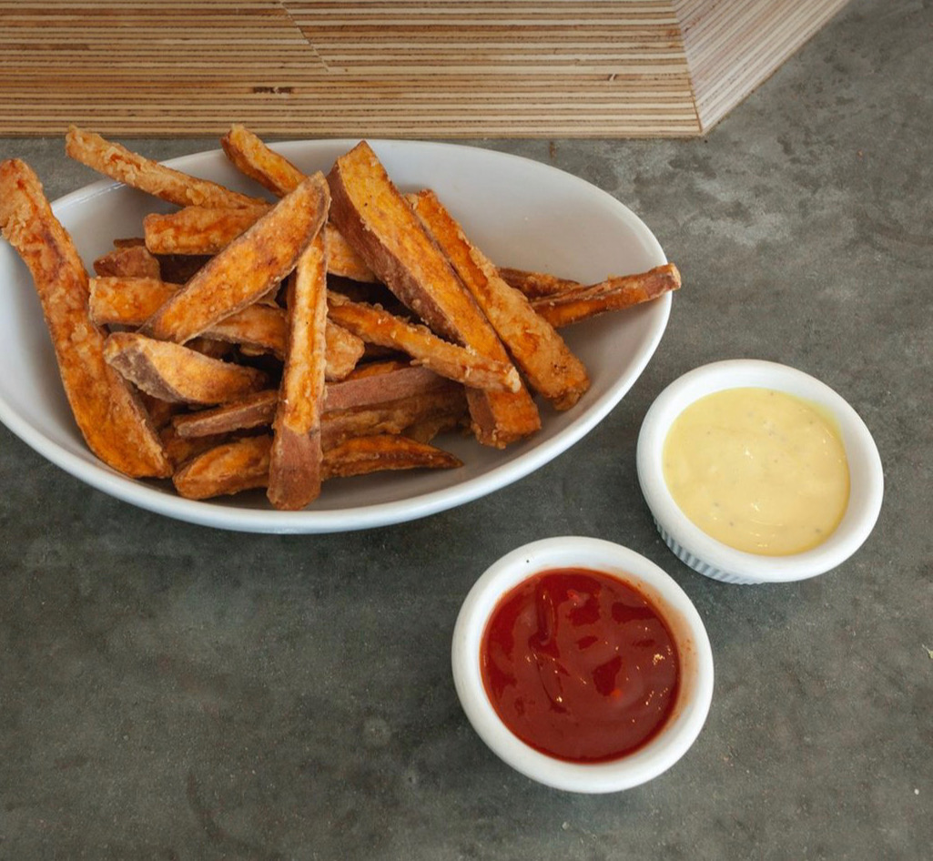 Order Sweet Potato Fries food online from Roni's Diner store, Beverly Hills on bringmethat.com