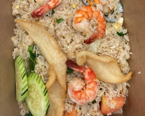 Order Seafood Fried Rice food online from Pad Thai Bistro store, Glendale on bringmethat.com