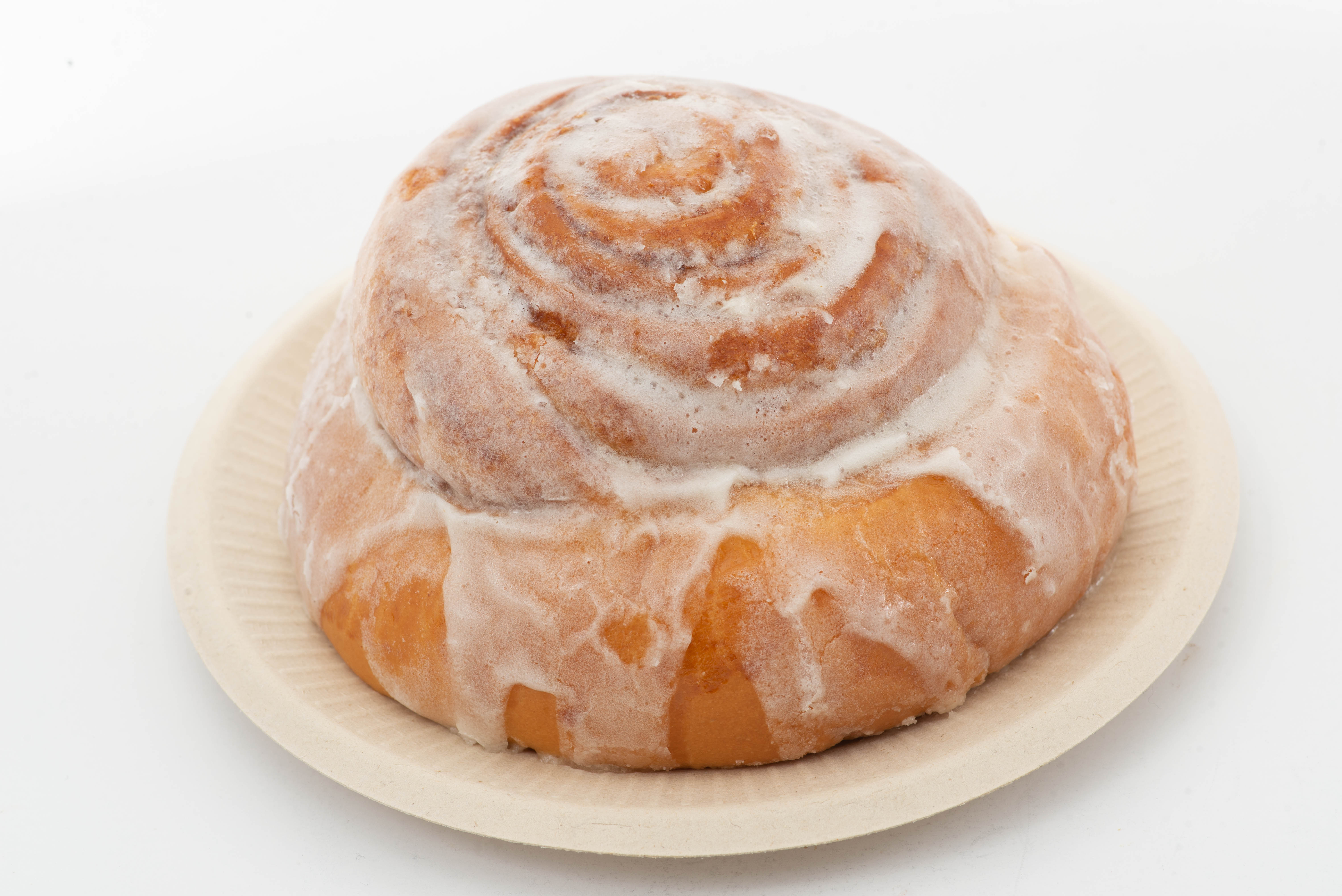 Order Cinnamon Roll food online from Merengue Bakery & Cafe store, Monrovia on bringmethat.com