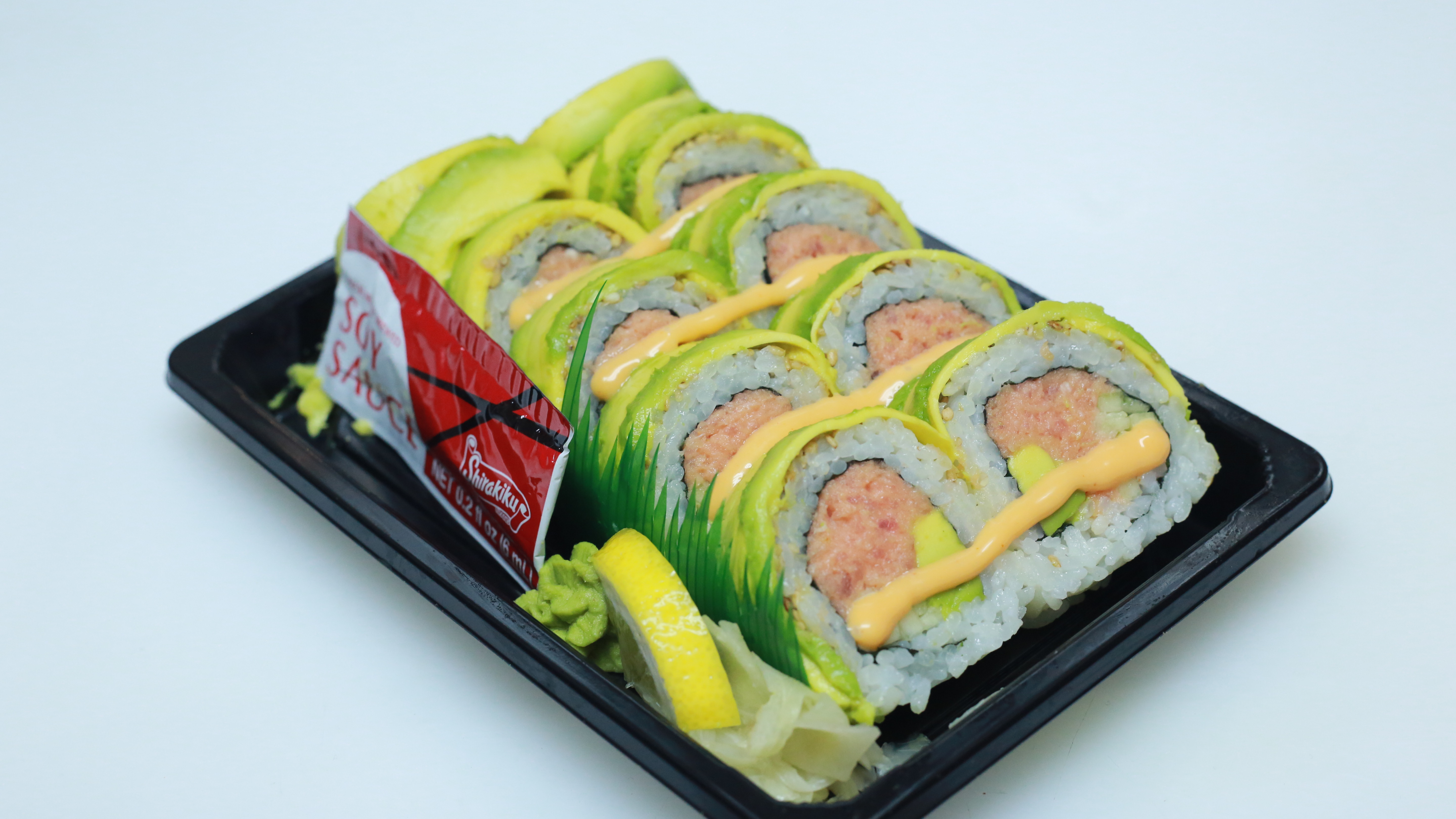 Order Tuna Dragon Roll food online from Van Sushi Cafe store, Vernon Hills on bringmethat.com