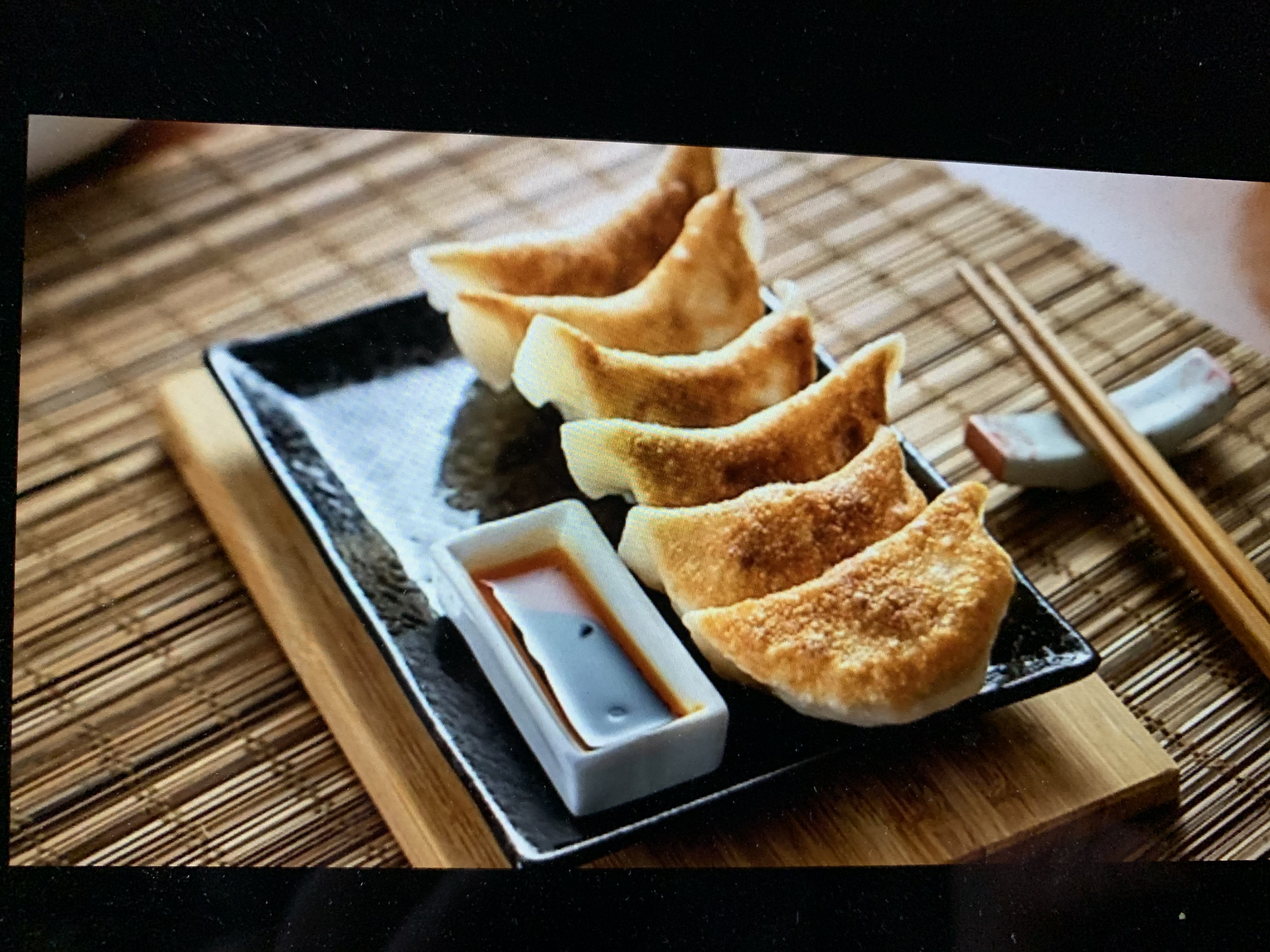 Order  猪肉锅贴  Six Pork Pot Stickers food online from Dumpling Empire store, South San Francisco on bringmethat.com