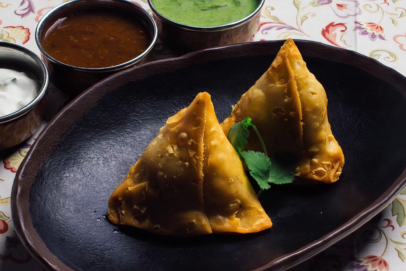 Order Samosa (Savory Pastry) food online from Marigold Maison Indian Cuisine store, Phoenix on bringmethat.com