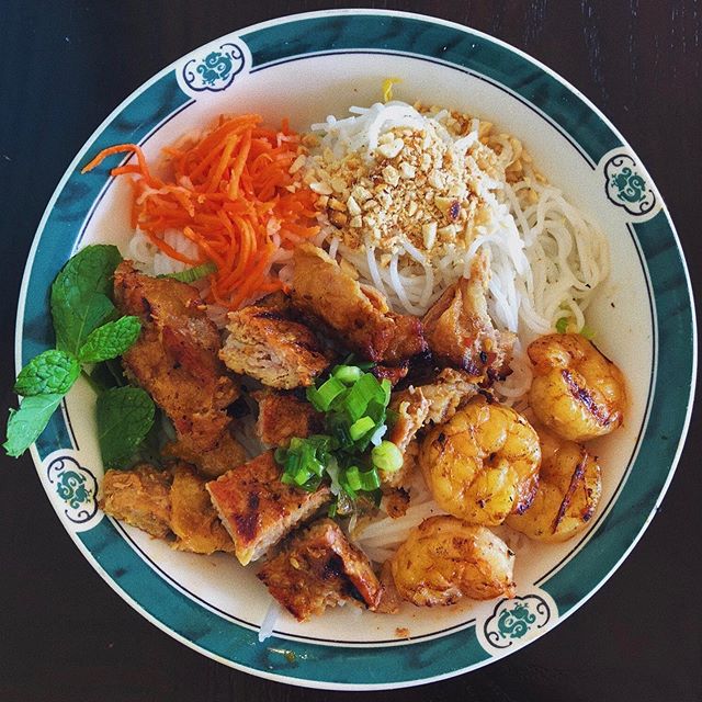 Order Grilled Shrimp and Grilled Pork Vermicelli food online from Pho Ca Dao Grill store, Chula Vista on bringmethat.com