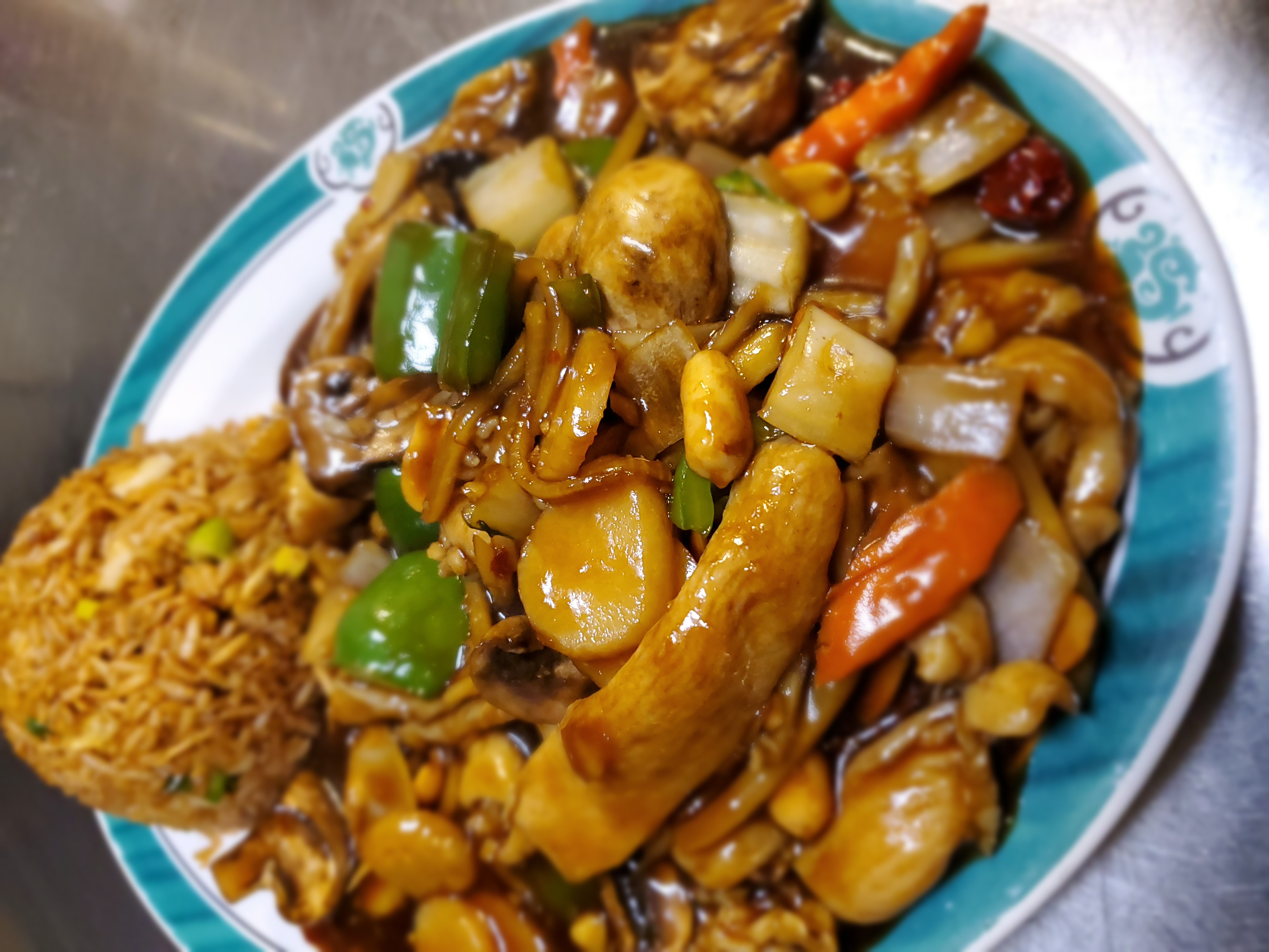 Order Kung Pao Chicken food online from Silver Lake - Elgin store, Elgin on bringmethat.com