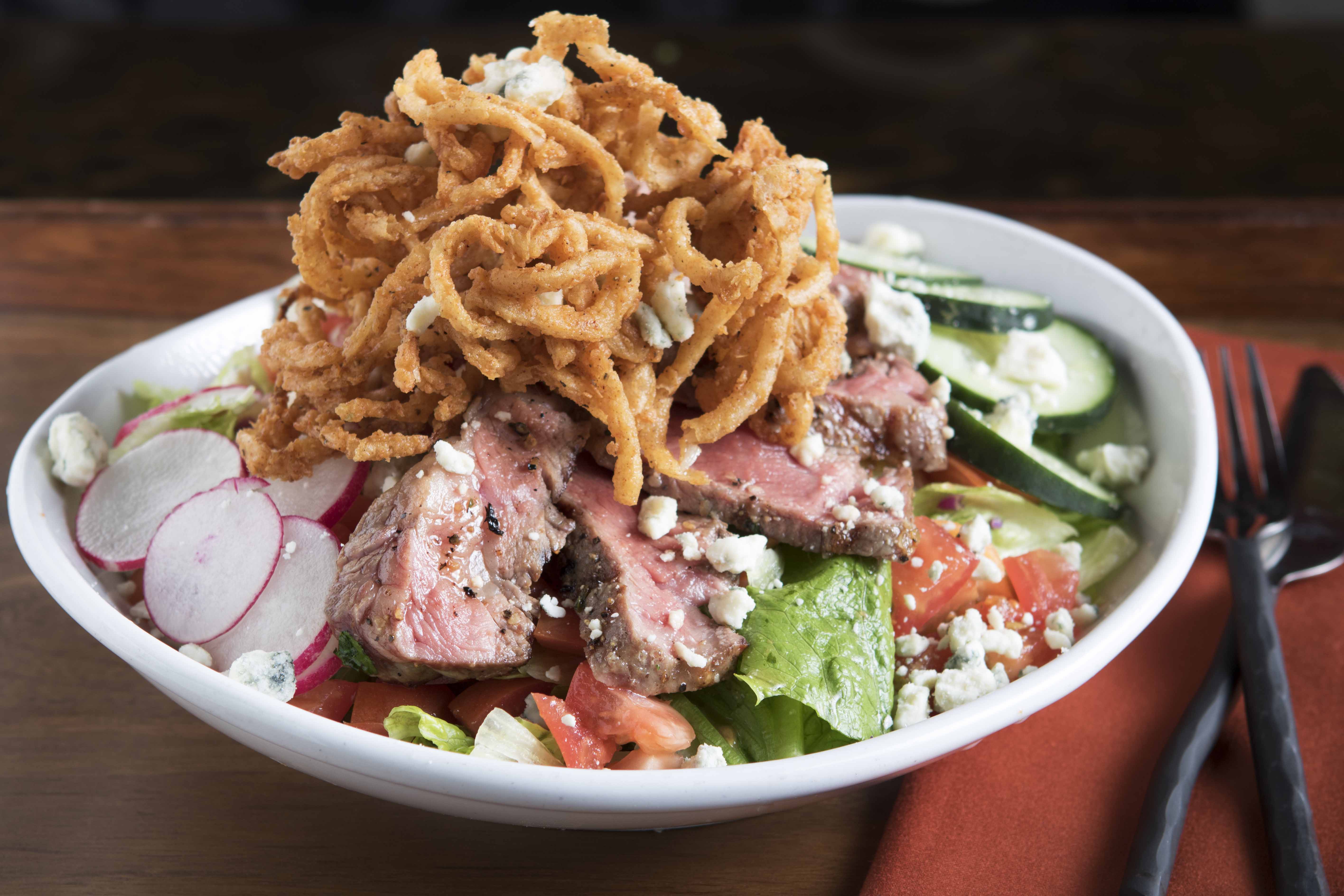 Order Pete's Steakhouse Salad food online from Pete's Restaurant & Brewhouse store, Yuba City on bringmethat.com