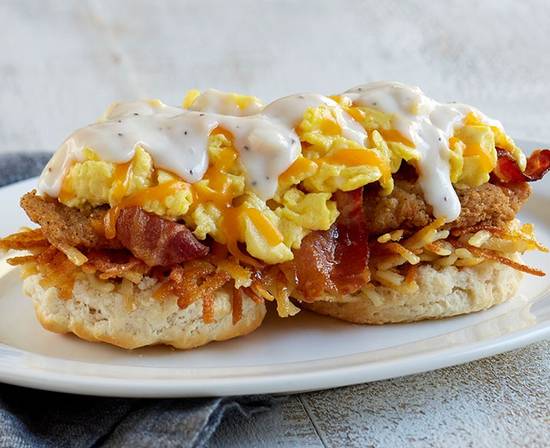 Order Southern Smothered Biscuit Platter w/ Chicken and Bacon food online from Huddle House store, Camden on bringmethat.com