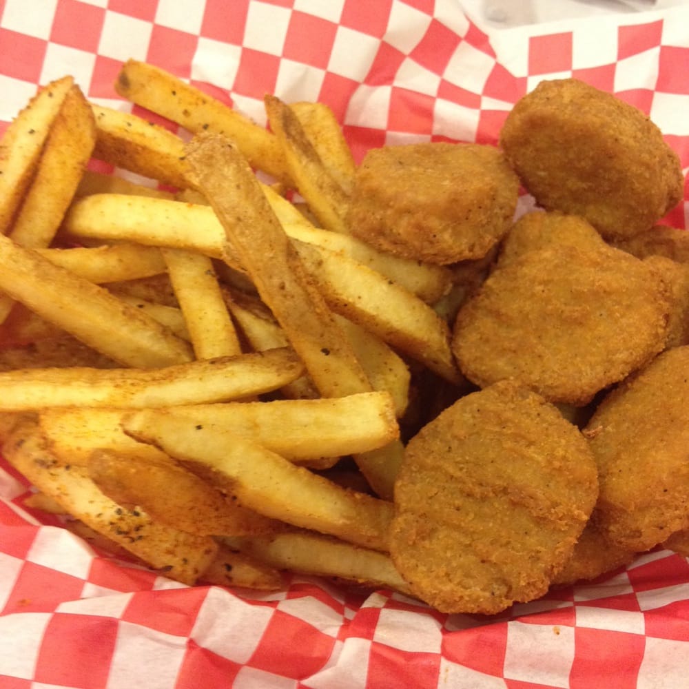 Order Nuggets and Fries food online from East Coast Pies & Calzones store, Las Vegas on bringmethat.com
