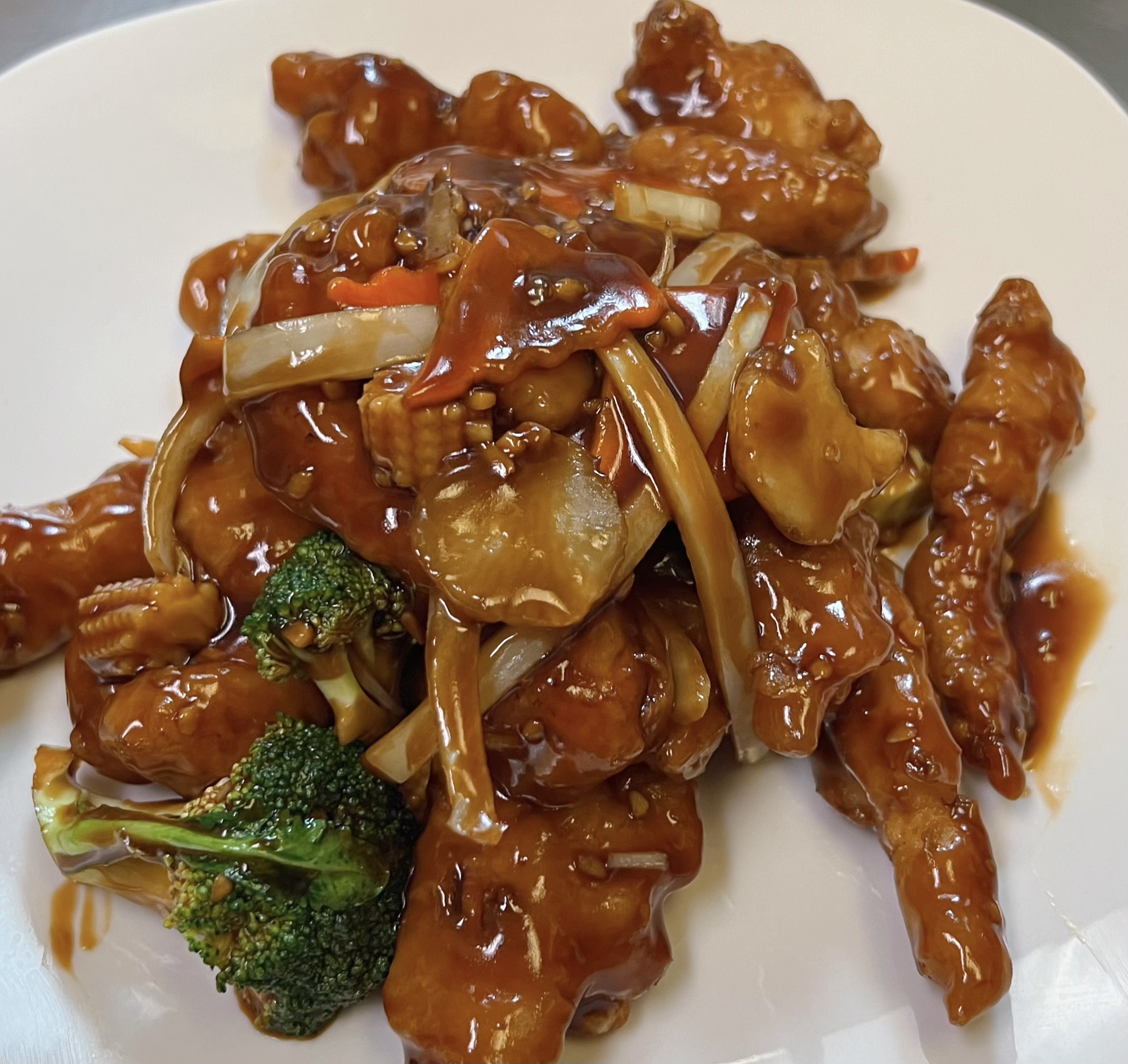 Order Empress Chicken food online from Hunan Express store, Ballwin on bringmethat.com