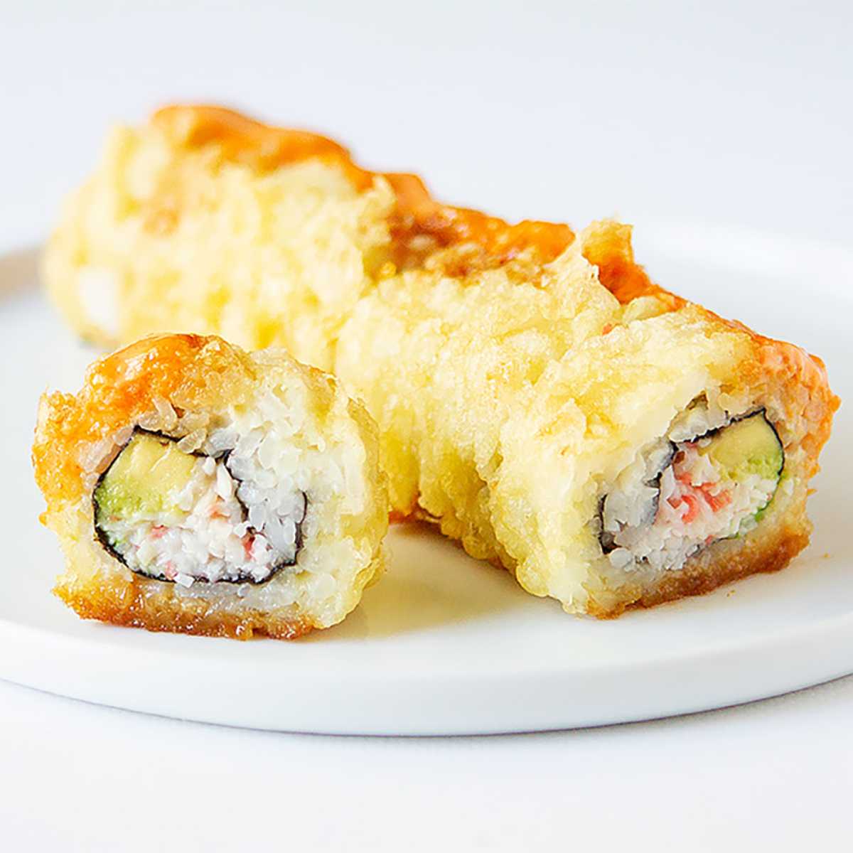 Order Golden Crunchy Spicy California Roll (8 pcs) food online from Rainbow Sushi store, Germantown on bringmethat.com
