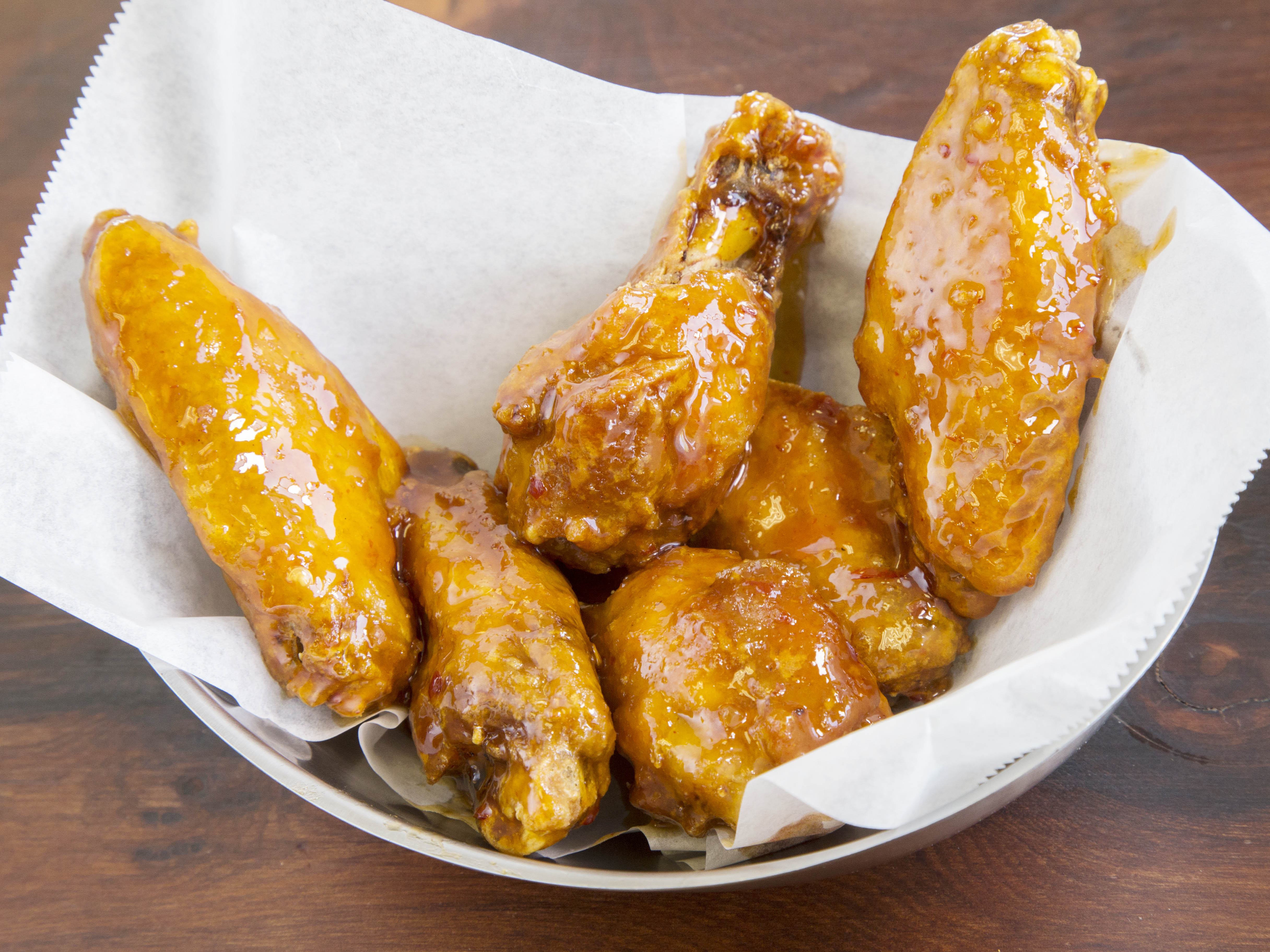 Order Traditional Wings food online from Crazy Mike Wings store, Goodyear on bringmethat.com