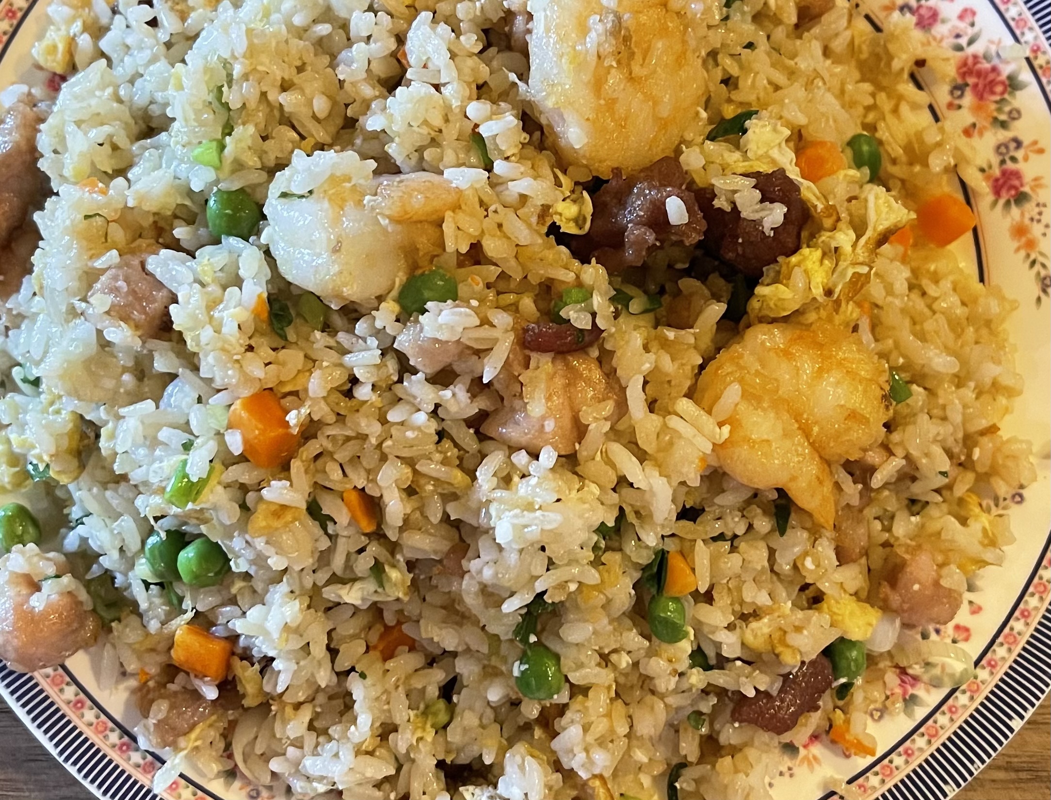Order House Special Fried Rice food online from House of Joy Chinese Restaurant store, Glendale on bringmethat.com