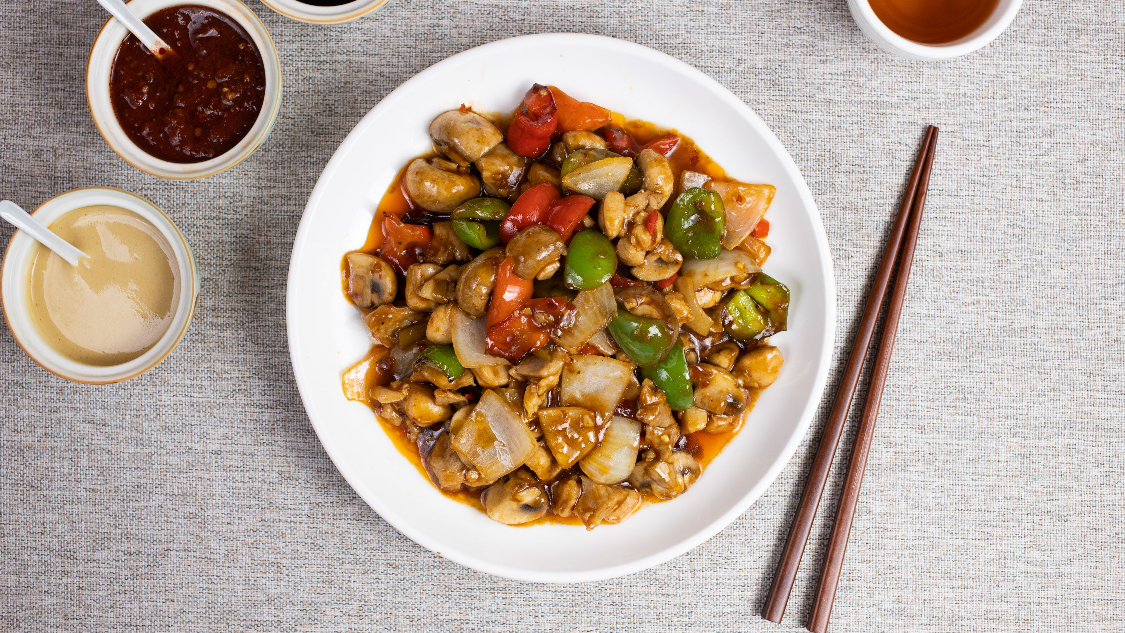 Order Fungi to Chilli with Hot & Spicy Chicken Mushroom麻辣香菇雞 food online from Fortune Cookie Chinese store, San Francisco on bringmethat.com