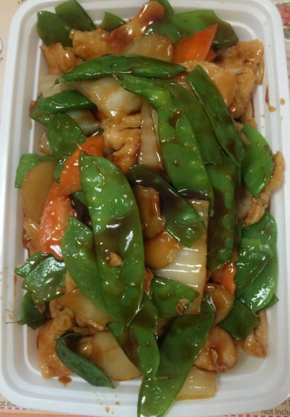 Order 89. Chicken with Snow Peas food online from Fairview Chinese Restaurant store, Fairview on bringmethat.com