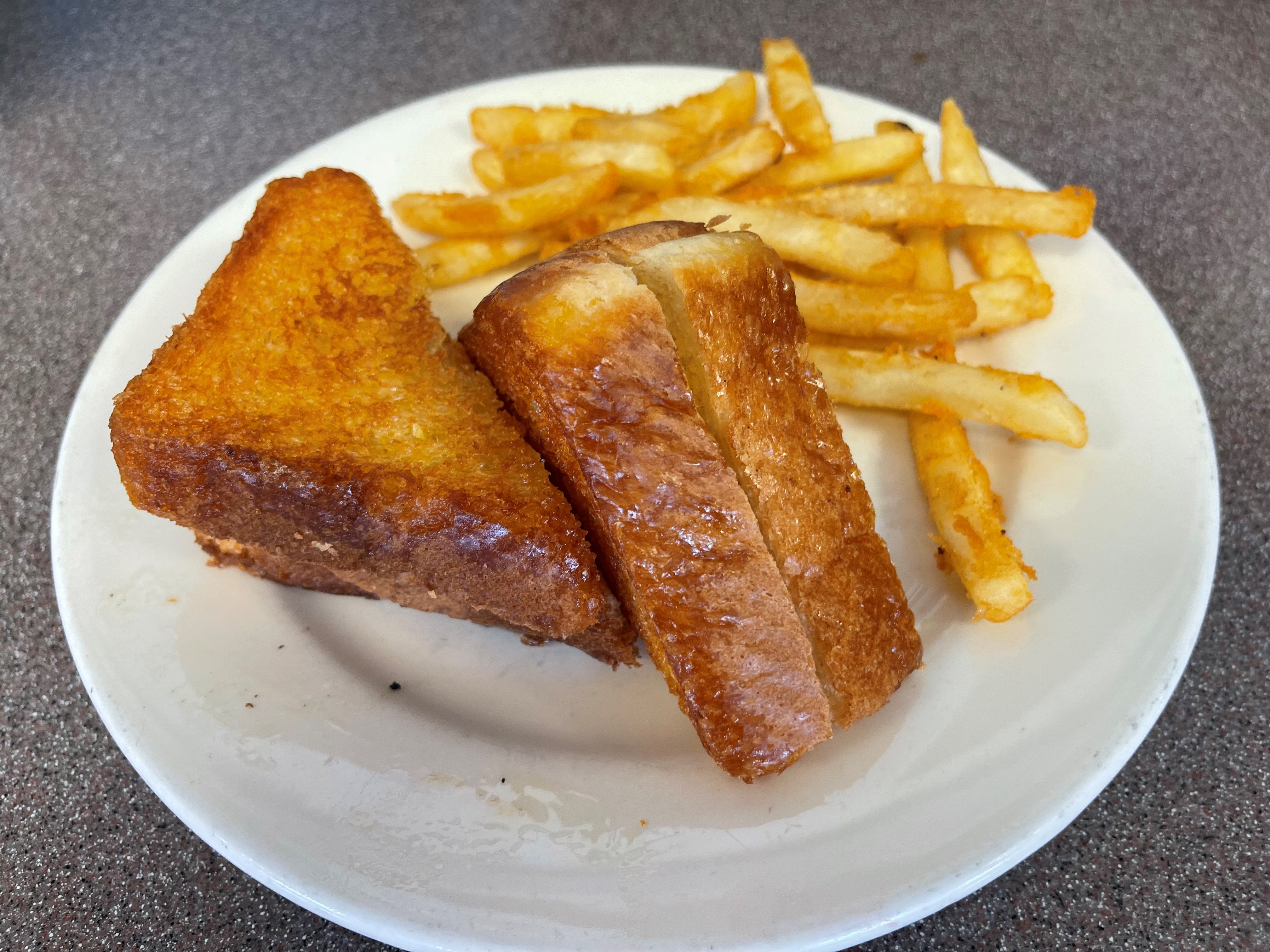 Order Kids Grilled Cheese with Fries food online from Ham n' Egg store, St. Peters on bringmethat.com