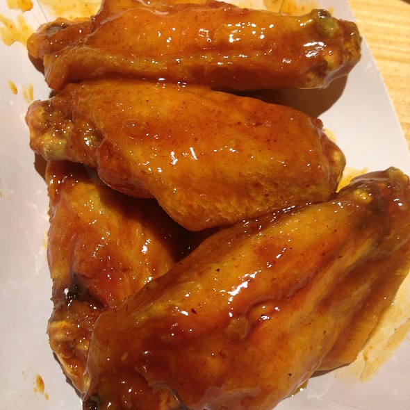 Order Mango Habanero Wings food online from Pizza boy store, Glendale on bringmethat.com