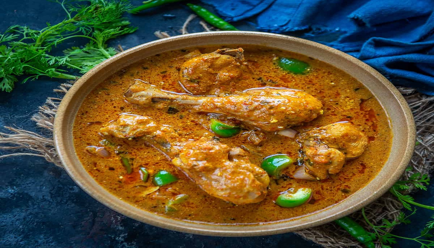 Order Kadai Chicken food online from Aroma Indian Cuisine store, Ann Arbor on bringmethat.com