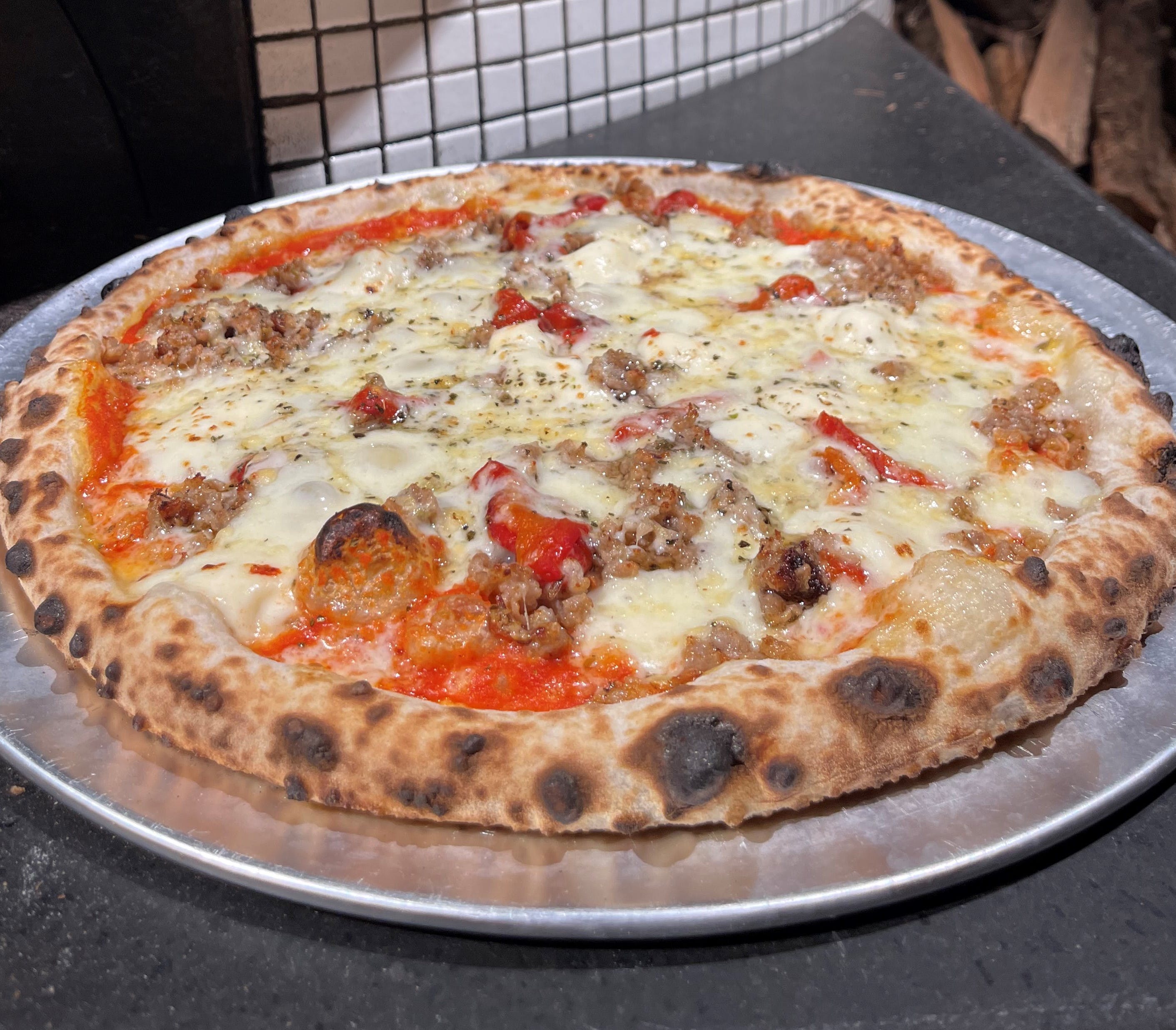 Order Sofia Pizza - 12'' (6 Slices) food online from Campania Milton store, Milton on bringmethat.com