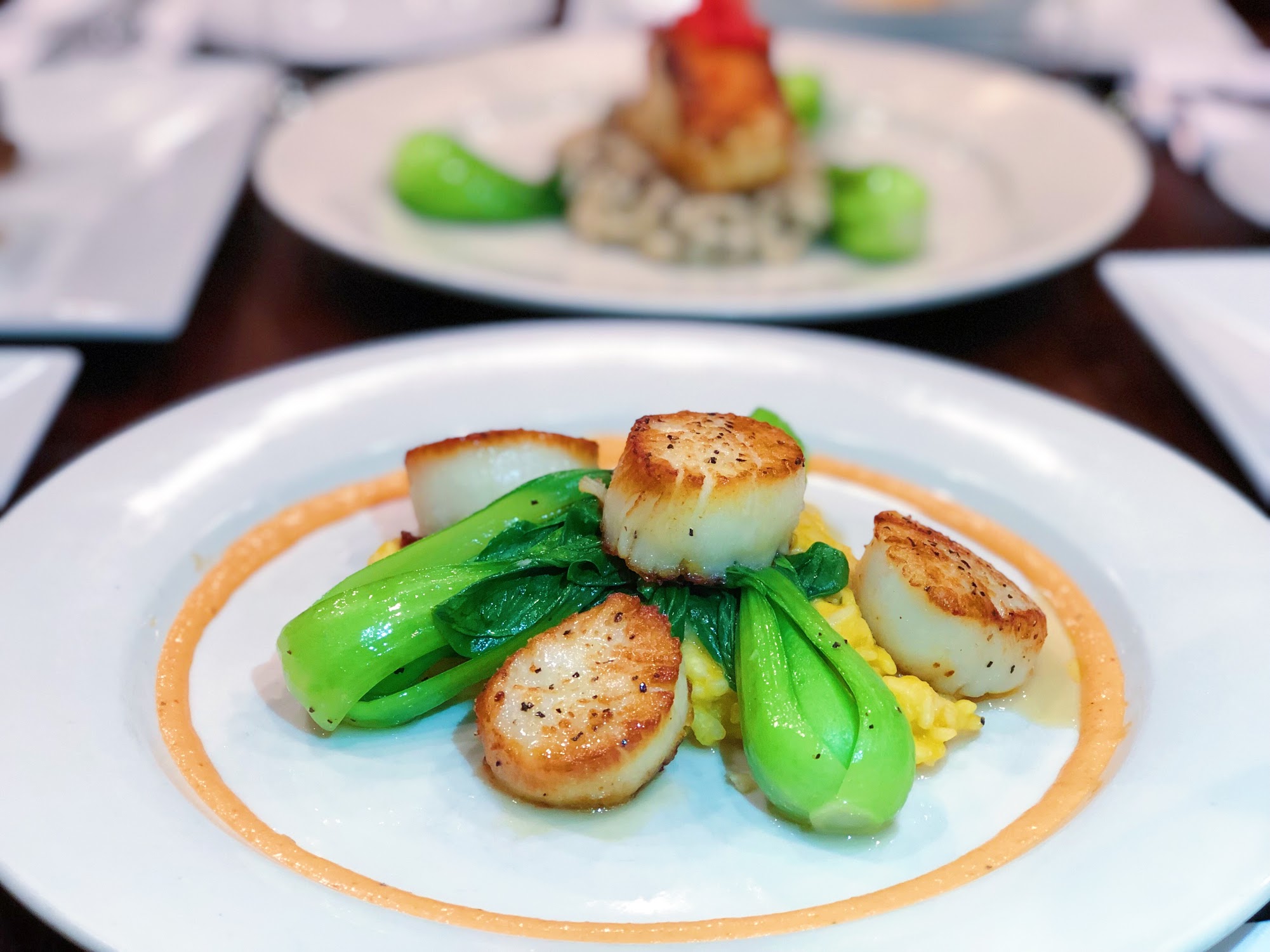 Order Seared Diver Scallops food online from Thom Thom store, Wantagh on bringmethat.com