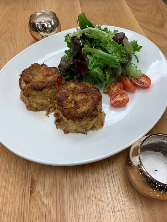 Order Crab Cakes Entree food online from Mike's York Street Bar and Grill store, Warminster on bringmethat.com
