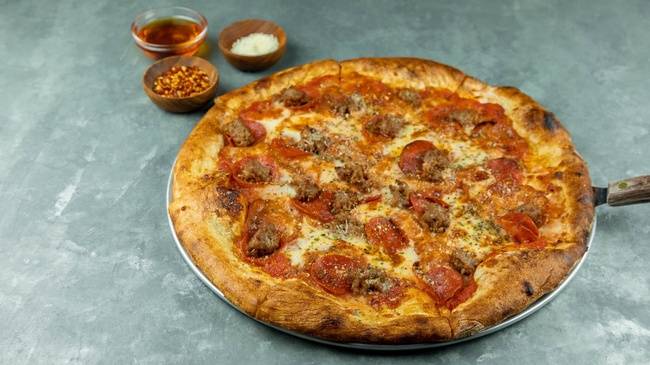 Order Salsiccia - 14" food online from Patxi's Pizza store, Seattle on bringmethat.com