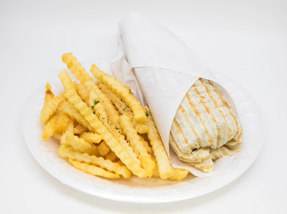 Order Gyro Combo Meal food online from Gyro Xpress store, Lynnwood on bringmethat.com